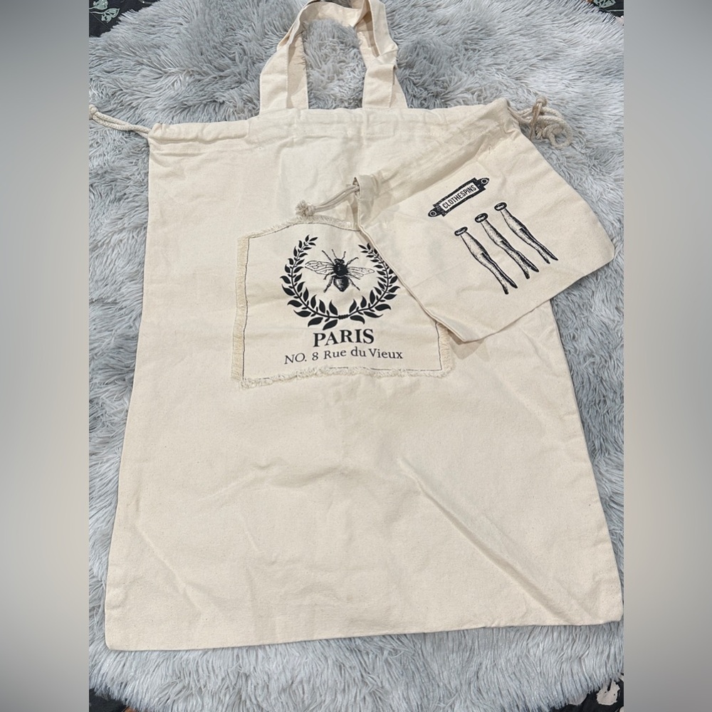 Paris Theme Laundry Bag Set